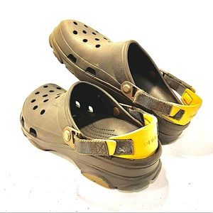 CROCS Men’s Size 12 Brown Classic All-Terrain with Rugged Outsole & Turbo Strap